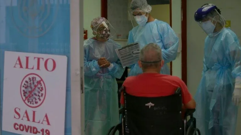 Panamá vai contratar médicos de outros países para ajudar em pandemia