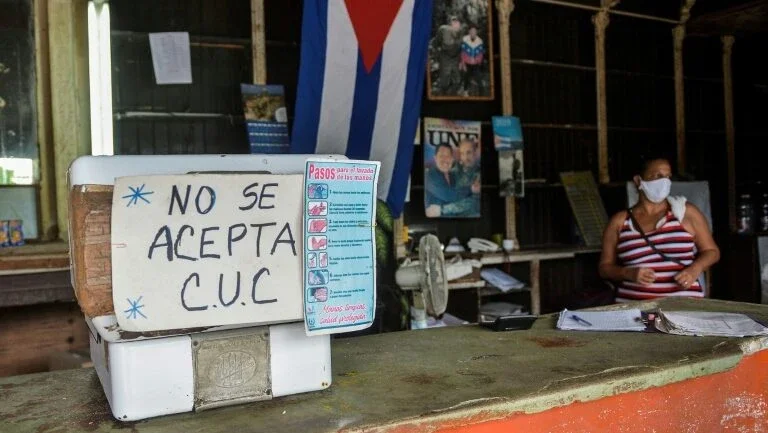Cuba unificará moedas a partir de janeiro de 2021