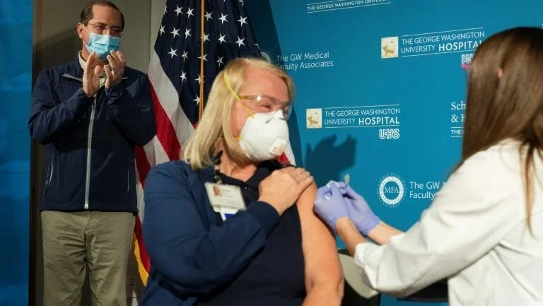 EUA supera os 300.000 mortos pela covid-19, diz Johns Hopkins