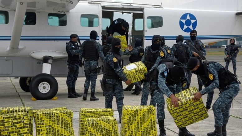 Encontrado avião que caiu com 750 quilos de cocaína na Guatemala