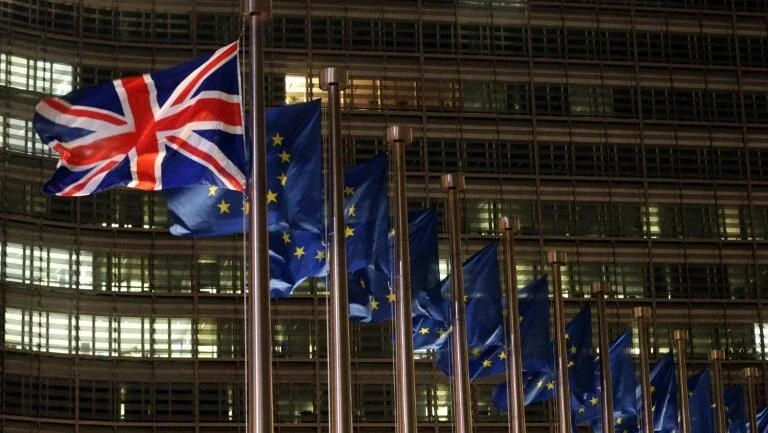 UE já tem plano de emergência para pós-Brexit sem acordo