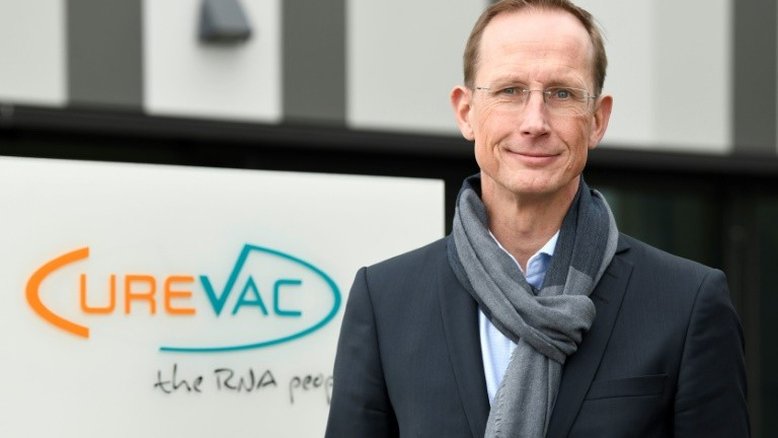 Farmacêutica alemã CureVac aposta em vacina "mais fácil" contra covid-19