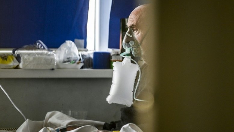 Cresce movimento mundial de pacientes de covid-19 com sintomas persistentes