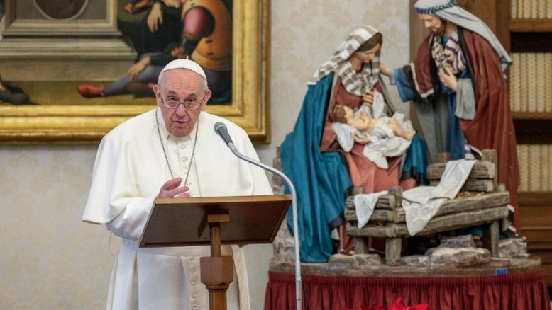 Papa Francisco foi vacinado contra a Covid-19 no Vaticano