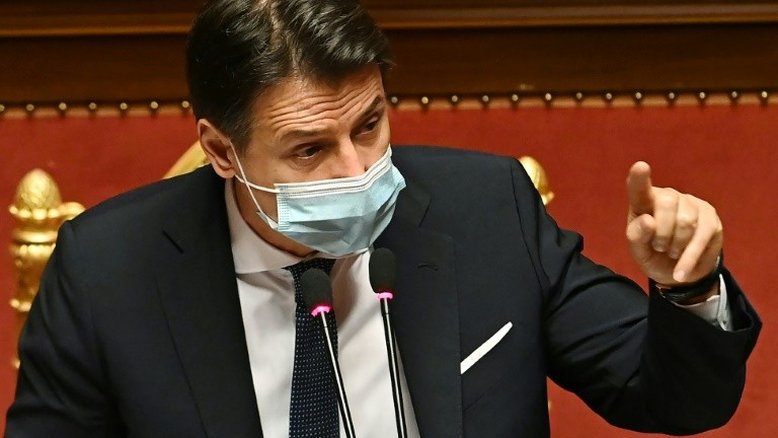 O premiê da Itália, Giuseppe Conte, renuncia