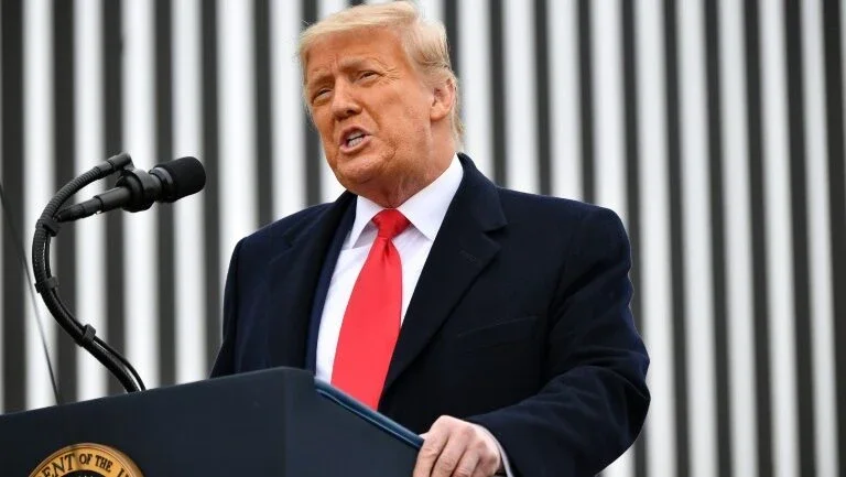 YouTube remove vídeo e suspende conta de Trump por uma semana