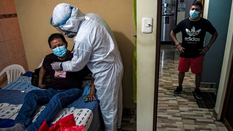 Peru luta contra segunda onda de covid-19 com brigadas médicas noturnas