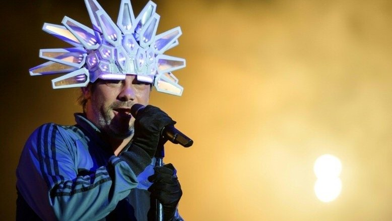 Cantor da banda Jamiroquai nega qualquer relação com manifestante no Capitólio
