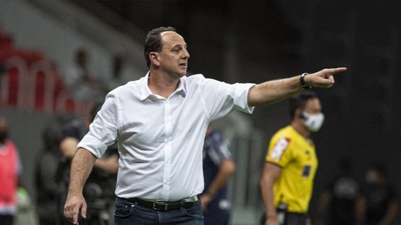Em menos de um dia, São Paulo anuncia saída de Crespo e acerta com Rogério Ceni