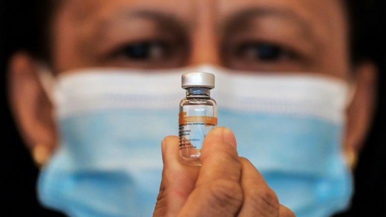 Saúde refaz cronograma e prevê 9 milhões de vacinas a menos em abril