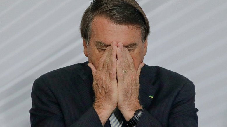 'O Brasil está quebrado, não consigo fazer nada', diz Bolsonaro