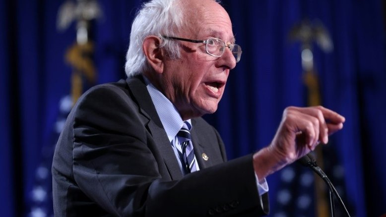 Biden diz que considerou nomear Bernie Sanders como secretário de Trabalho