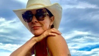 Ana Paula Padrão posta clique de maiô e faz desabafo sobre machismo