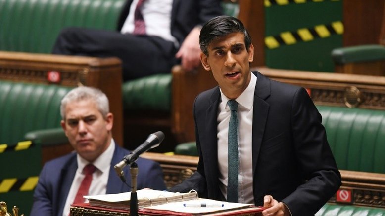 Empresários britânicos pedem mais ajuda ao governo para enfrentar a pandemia