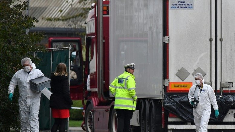 Duras penas de prisão em Londres para culpados da morte de 39 migrantes vietnamitas
