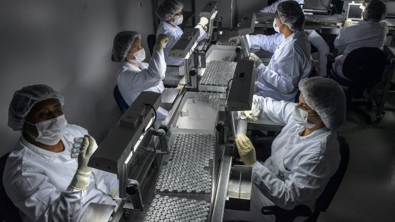 Butantan e Fiocruz já apresentaram à Anvisa 100% dos documentos das vacinas
