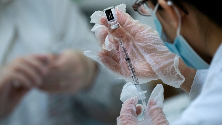 Segunda dose da vacina Pfizer pode ser adiada em alguns casos (comitê da OMS)