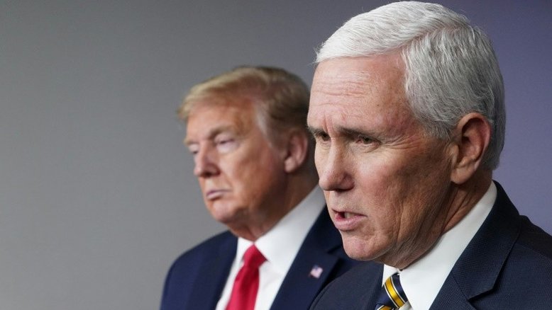 Trump enfrenta ameaça de impeachment; Washington está sob rígidas medidas de segurança