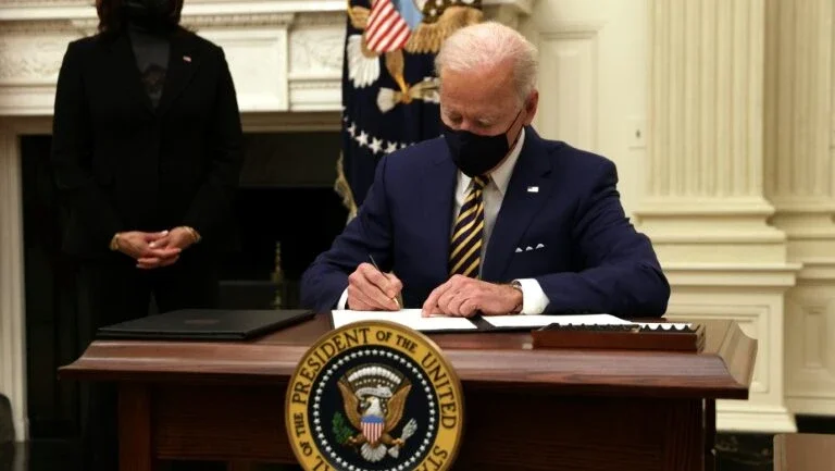 Biden estima que covid-19 deixará 