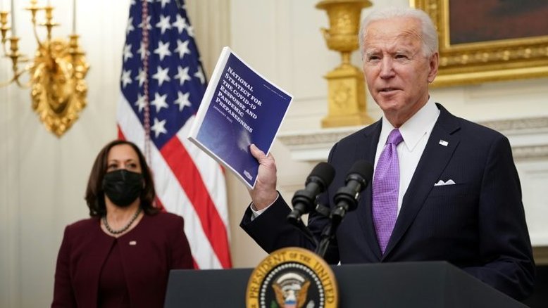 Biden diz que Covid pode deixar 600 mil mortos nos EUA e pede aprovação rápida do plano de resgate