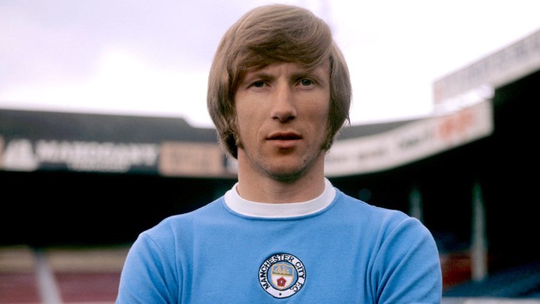 Ídolo do Manchester City, Colin Bell morre aos 74 anos