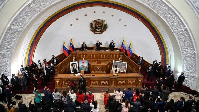 Novo Parlamento chavista da Venezuela anuncia investigação contra Guaidó e aliados