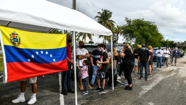 Trump concede aos venezuelanos nos EUA proteção contra deportação por 18 meses