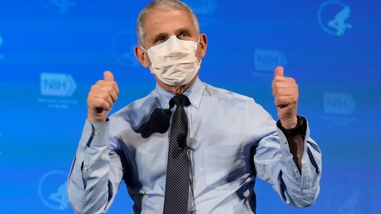 Fauci diz que meta de Biden de aplicar 100 milhões de doses em 100 dias é possível