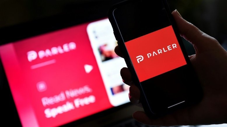 Parlamentar americana pede ao FBI para investigar Parler sobre ataque ao Capitólio