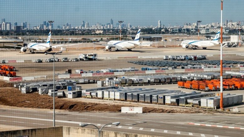 Israel fecha aeroportos para frear propagação da covid-19