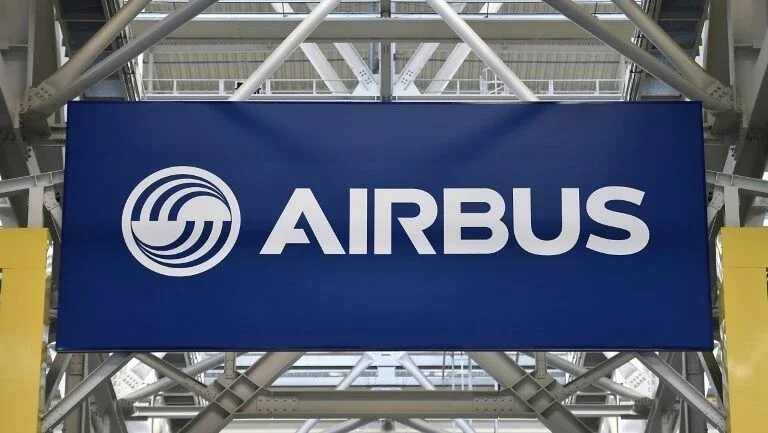 Justiça francesa pede julgamento para Air France e Airbus por acidente do voo Rio-Paris em 2009