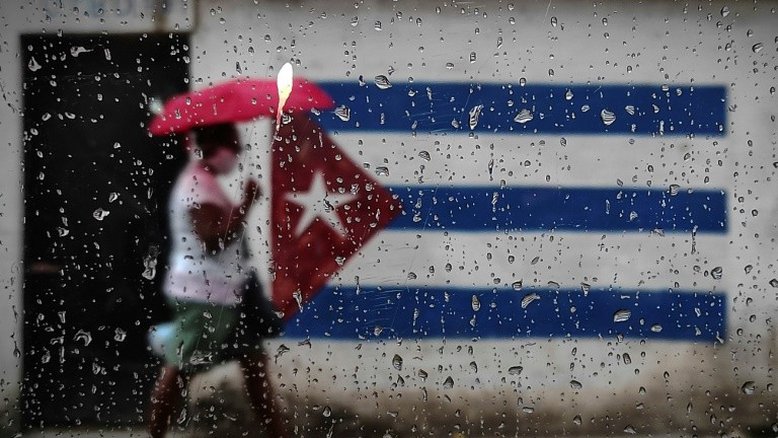 Havana decreta toque de recolher noturno para conter surto de covid-19