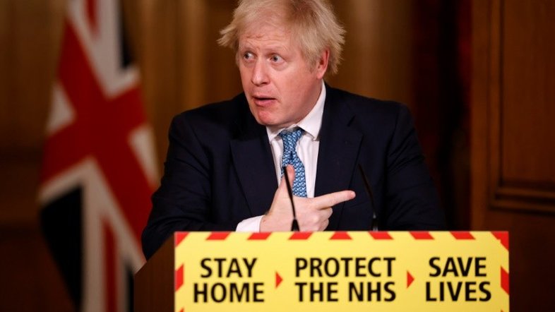 Variante britânica do coronavírus aponta para maior mortalidade, diz Boris Johnson