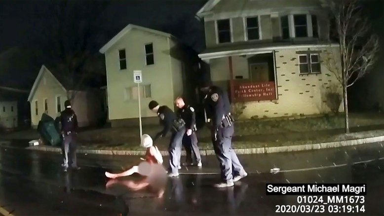 Policiais de Nova York não serão acusados da morte de um homem negro após prisão