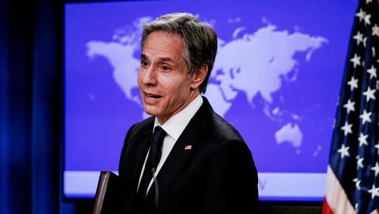 Após Rússia, EUA valida extensão do tratado de desarmamento nuclear New START