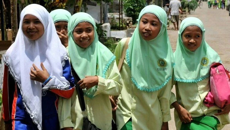 Indonésia proíbe que hijab seja obrigatório nas escolas