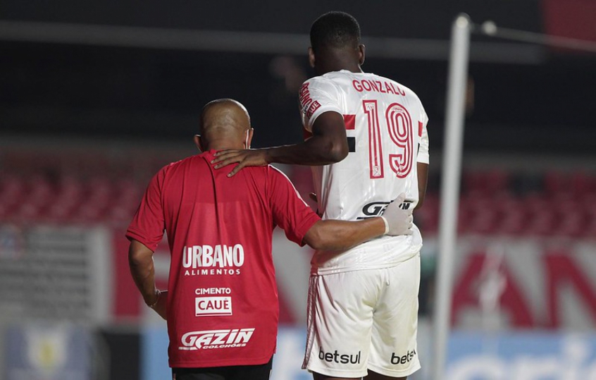 Atacante flagrado no doping na final da Libertadores é suspenso