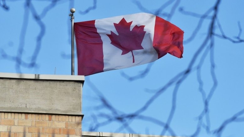 Parlamento do Canadá classifica de "genocídio" tratamento da China aos uigures