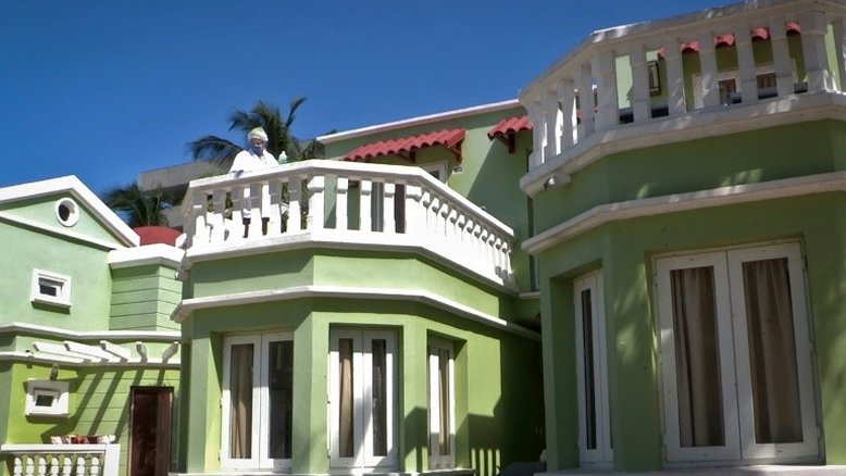 Quarentena turística em Cuba, com serviço de quarto e varanda