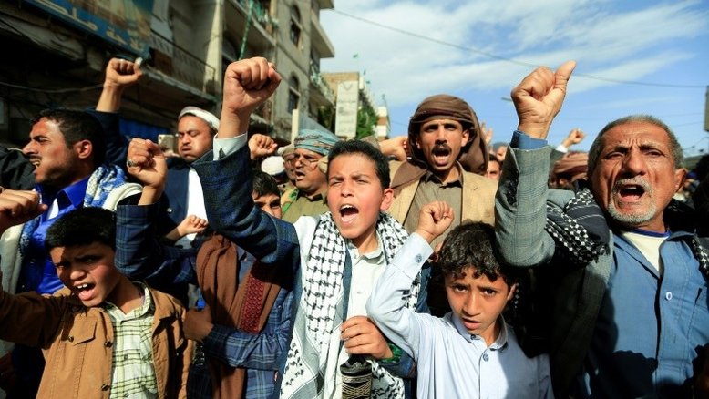 Rebeldes iemenitas afirmam que lançaram foguetes contra Riad e ameaçam com mais ataques