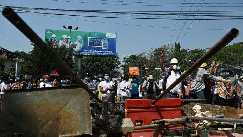 Seis manifestantes mortos no dia mais violento da repressão em Mianmar