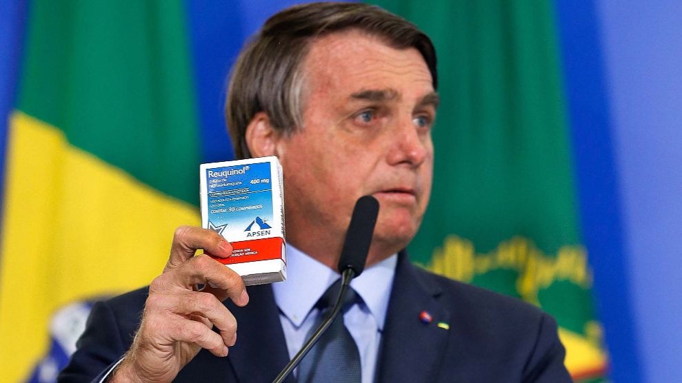 Bolsonaro diz que voltou a tomar cloroquina: 'Olha o exemplo que estou dando'