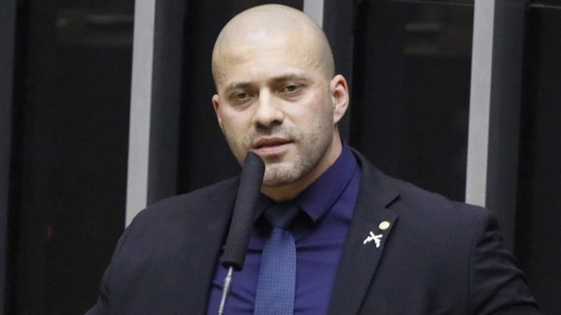 PSL diz que vai expulsar Daniel Silveira do partido