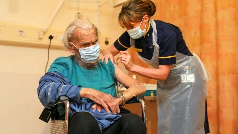 Reino Unido já vacinou 10 milhões de pessoas