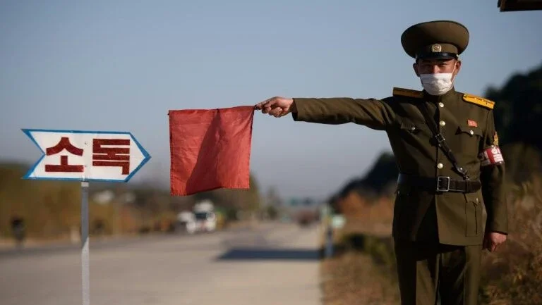 Coreia do Norte pediu e receberá vacinas anticovid