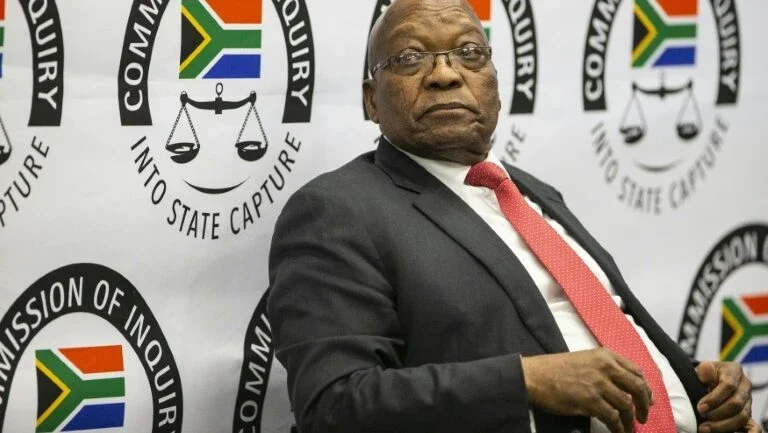 Ex-presidente sul-africano Zuma se recusa a comparecer ante comissão anticorrupção