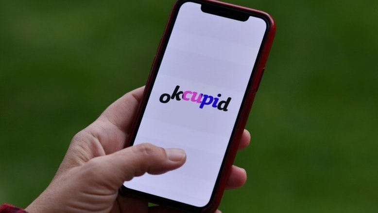 Vacinado contra covid: um item em alta nas plataformas de namoro