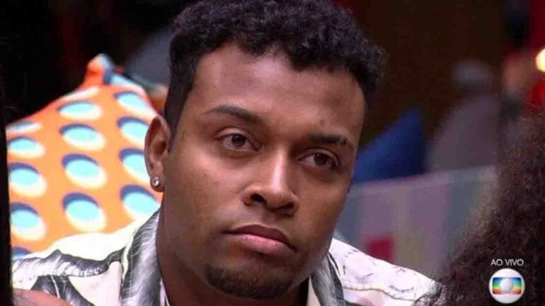 Nego Di diz que criou grupo com cancelados do 