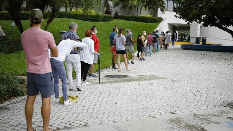 Republicano da Flórida acusado de inventar candidato para desviar votos de democrata
