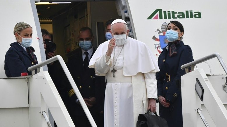 Apesar da violência e da Covid-19, papa Francisco inicia viagem histórica ao Iraque